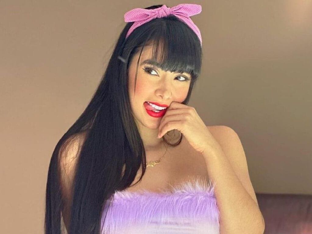 Juliana Bonde quase fica nua em vídeo íntimo e ‘assusta’ fãs com surpresa inusitada