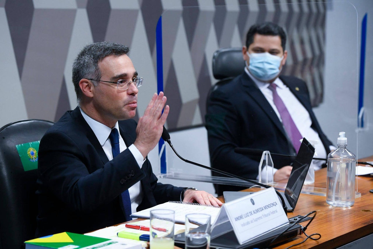Ex-ministro da Justiça André Mendonça é sabatinado na CCJ do Senado