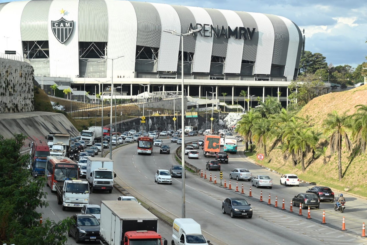 Esquema de trânsito foi preparado para Atlético x Cruzeiro na Arena MRV