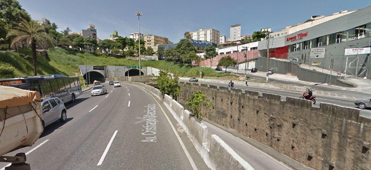 Avenida Cristiano Machado