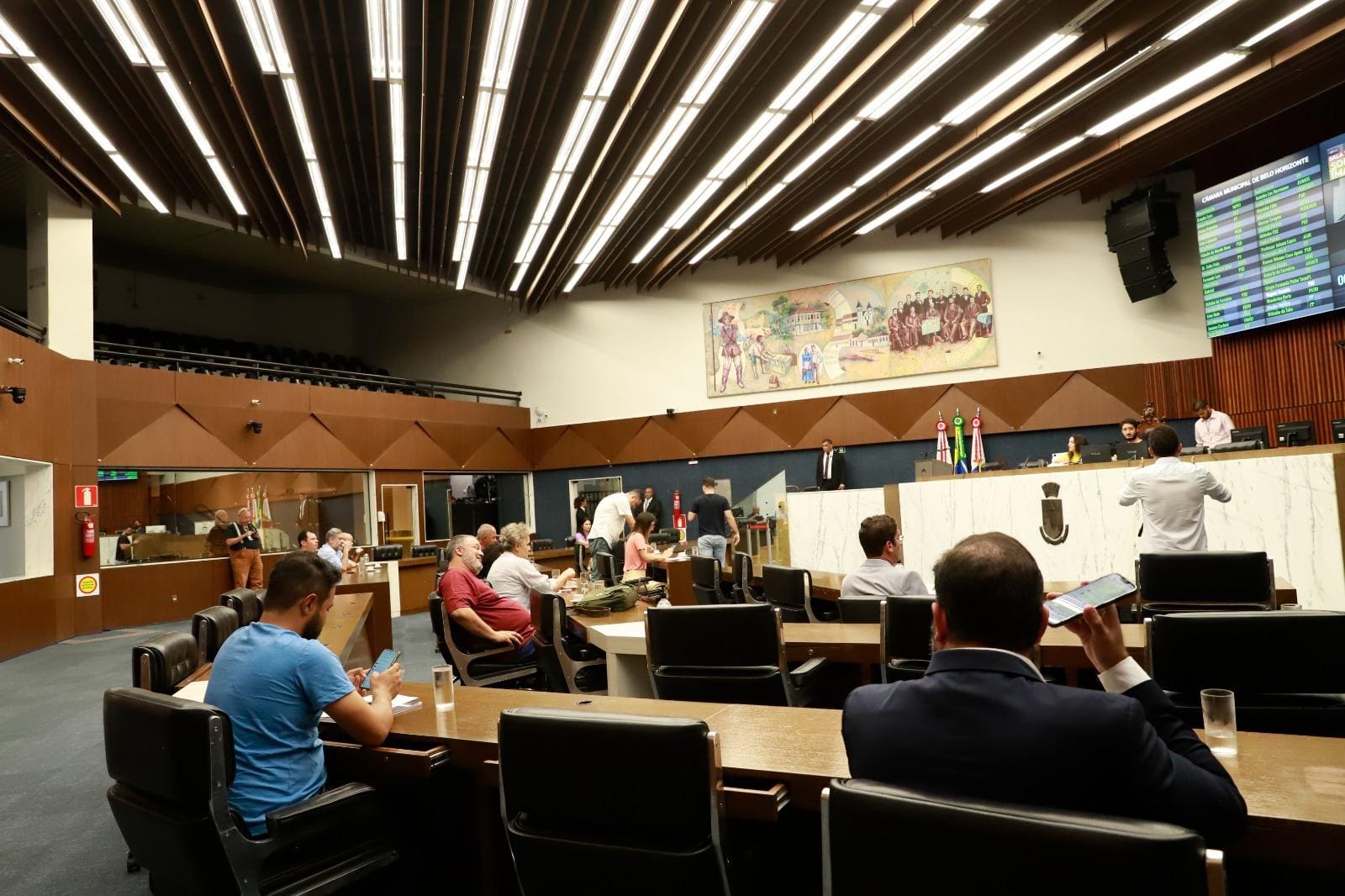 Um projeto de lei que tramita na Câmara Municipal de Belo Horizonte (CMBH) pode instituir na cidade o programa “Farmácia Viva”