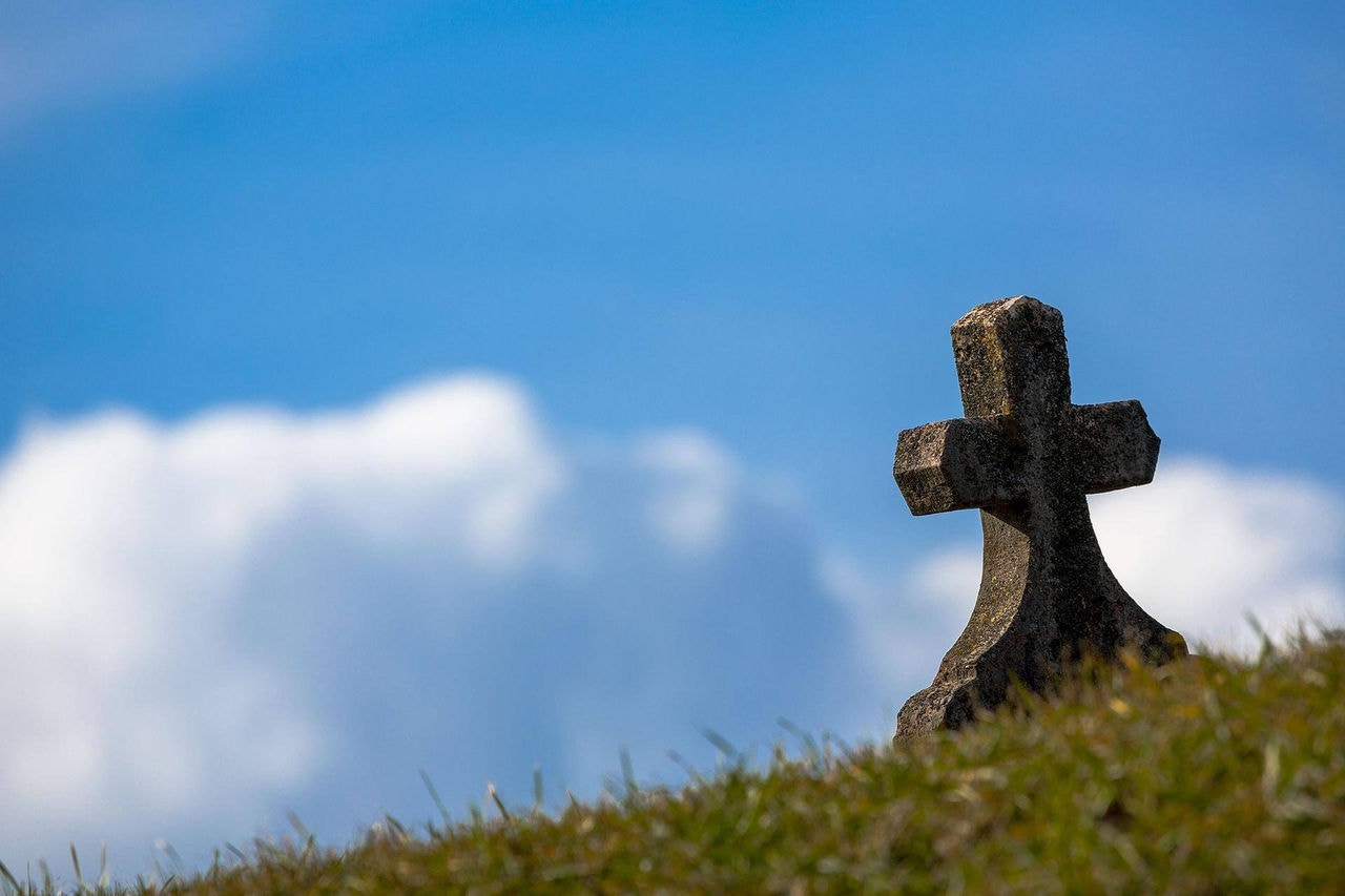 cova morte cemitário