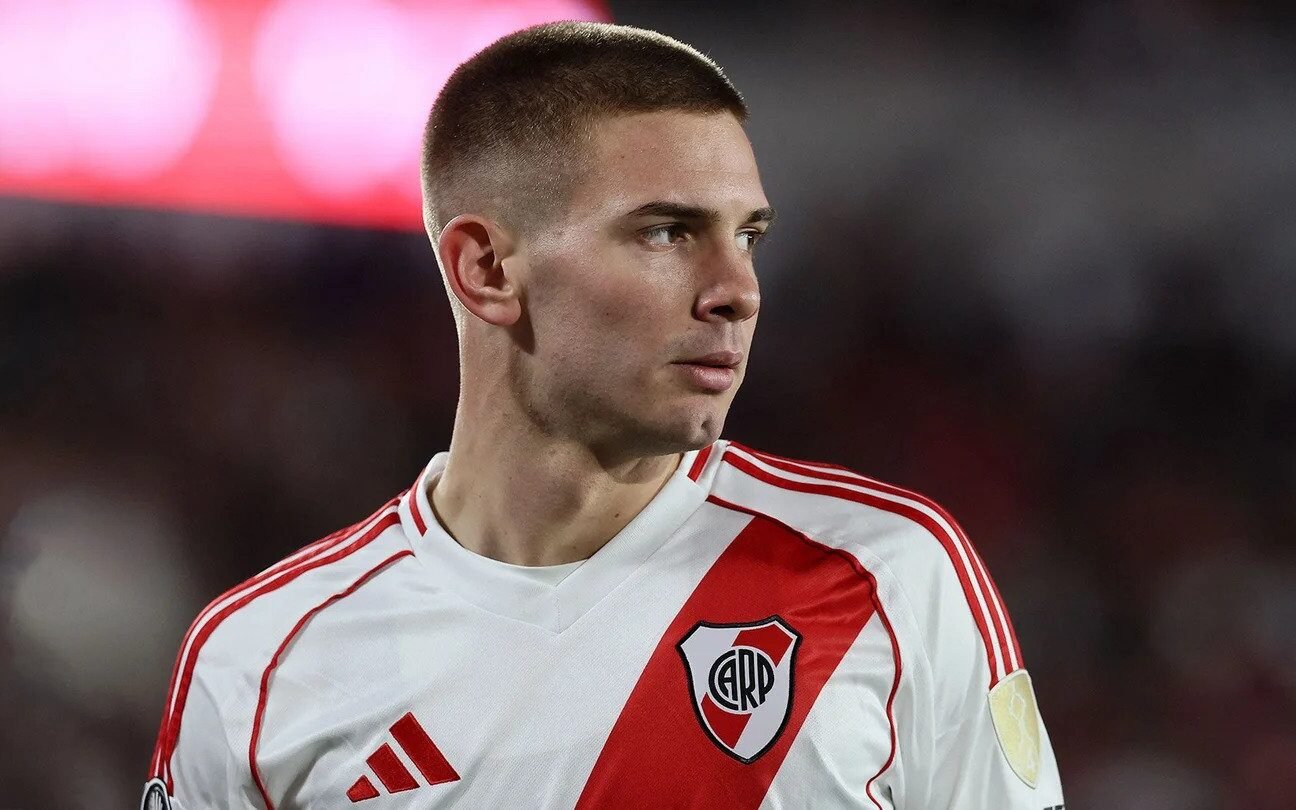 Mastantuono, do River Plate, deve jogar estreia do Mundial (Foto: Reprodução)