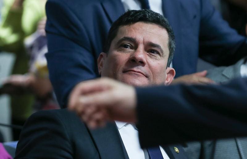O senador Sergio Moro (União Brasil-PR) segue na mira dos seus adversários e deverá enfrentar o crivo no TSE nas ações que pedem a cassação da chapa que o elegeu em 2022