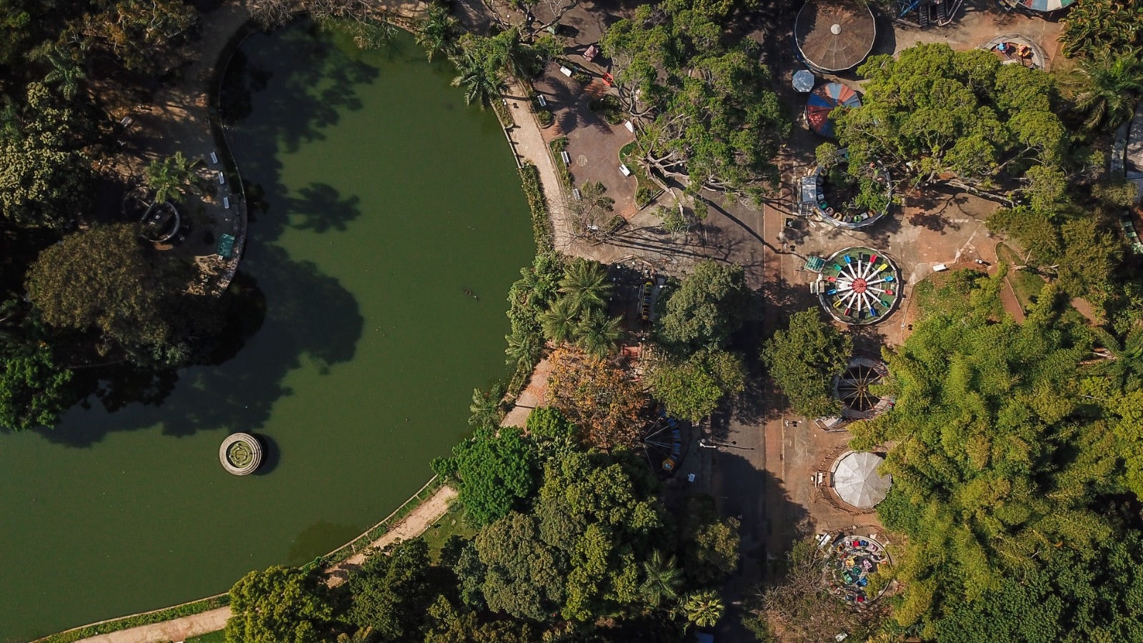Localizado no hiper centro da cidade, Parque Municipal é um dos parques com mais opções para se divertir nas férias 