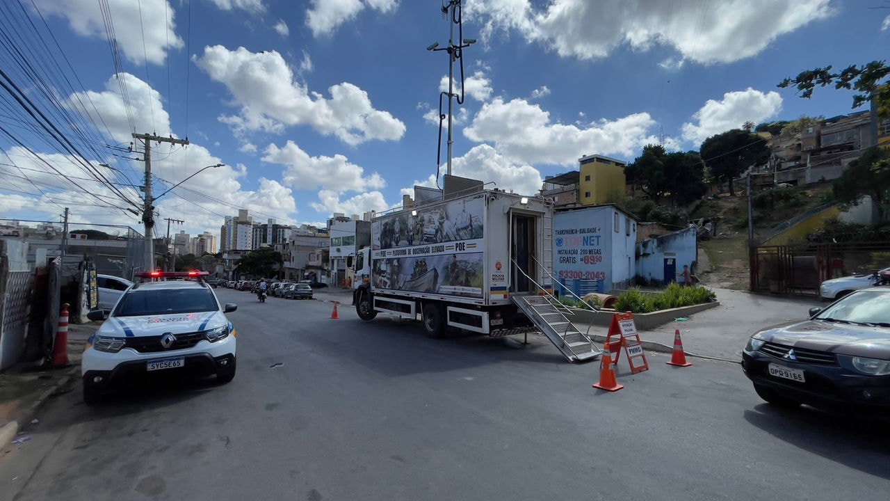 A Polícia Militar de Minas Gerais (PMMG) por meio do 22º Batalhão de Polícia Militar (22º BPM), realiza a megaoperação Força-Tarefa de Ocupação no Aglomerado Morro das Pedras, em Belo Horizonte.