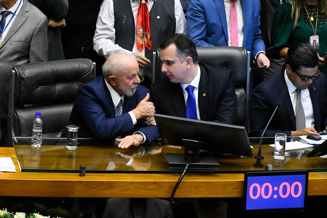 O presidente da República, Luiz Inácio Lula da Silva, com o presidente do Congresso Nacional, Rodrigo Pacheco