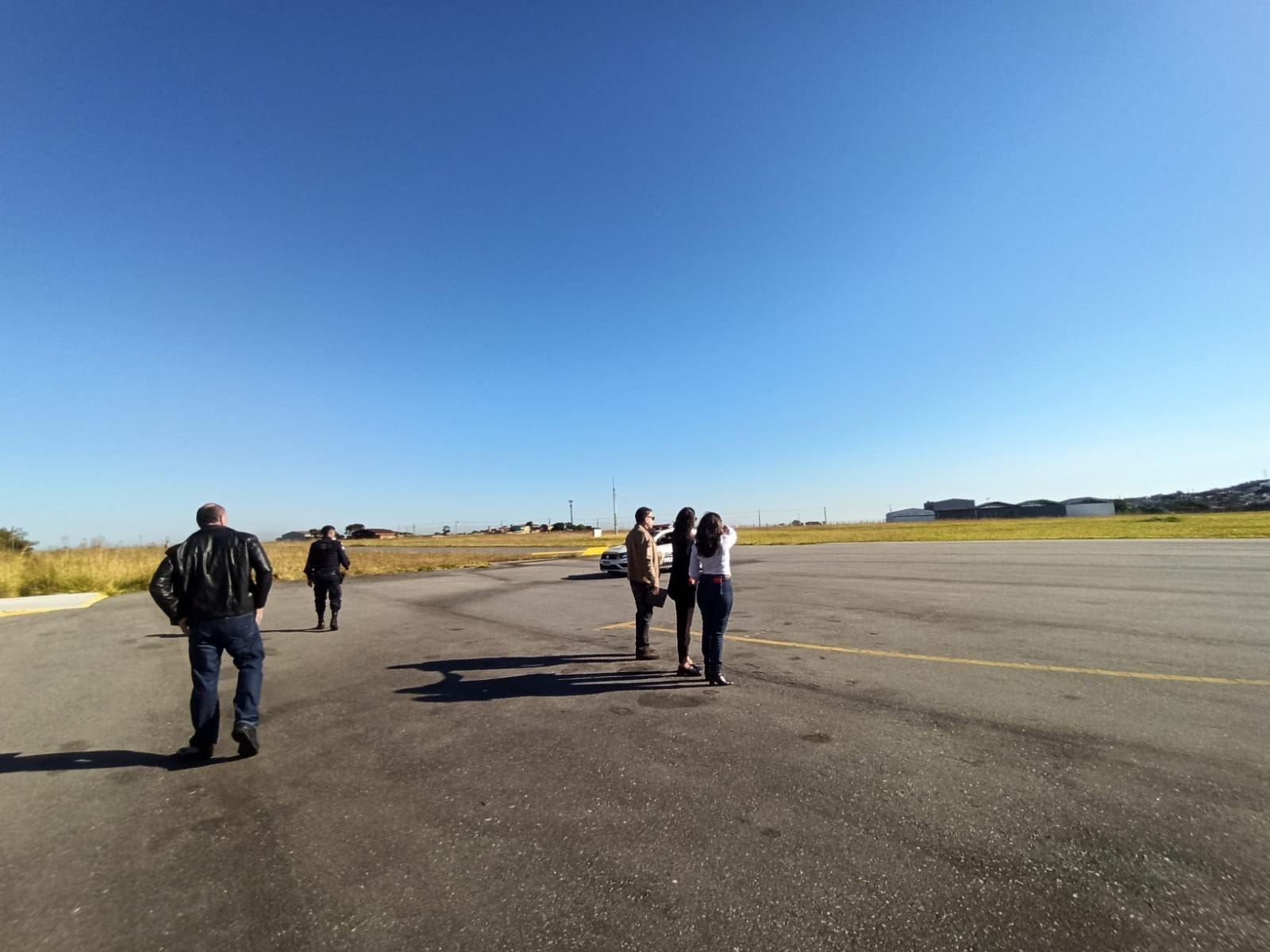 Vistoria aeroporto carlos prates