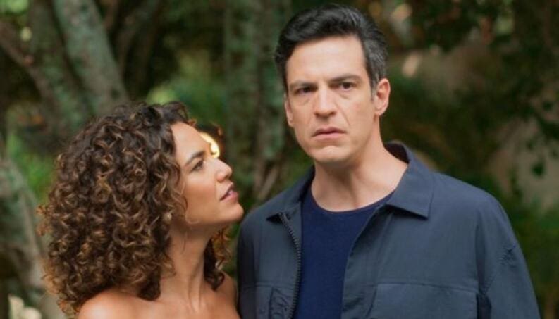 Rose (Bárbara Colen) e Guilherme (Mateus Solano) em cena de 'Quanto Mais Vida, Melhor'