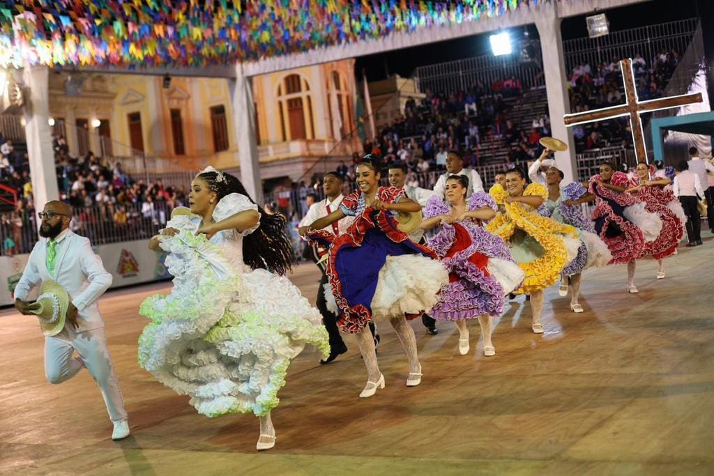 O festejo junino mais representativo das regiões Sul e Sudeste do Brasil conta ainda com a Vila Gastronômica, espaço culinário de destaque do festejo, uma programação especial de forró e os shows musicais no Palco Coreto