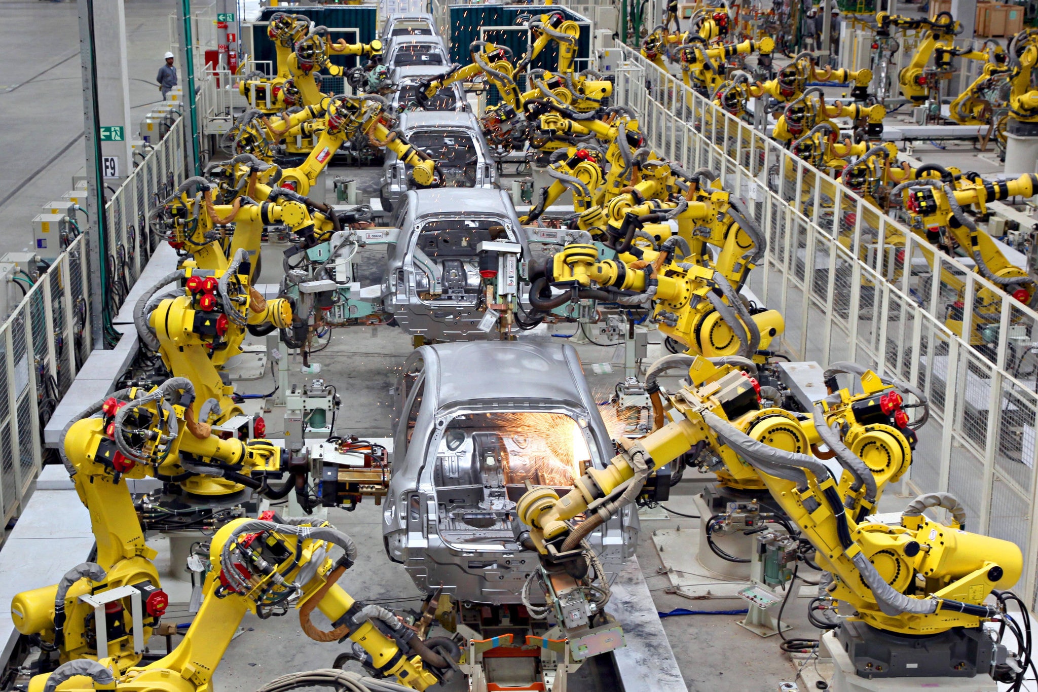 Nova fábrica tem capacidade para produzir 200 mil carros e 200 mil motores por ano