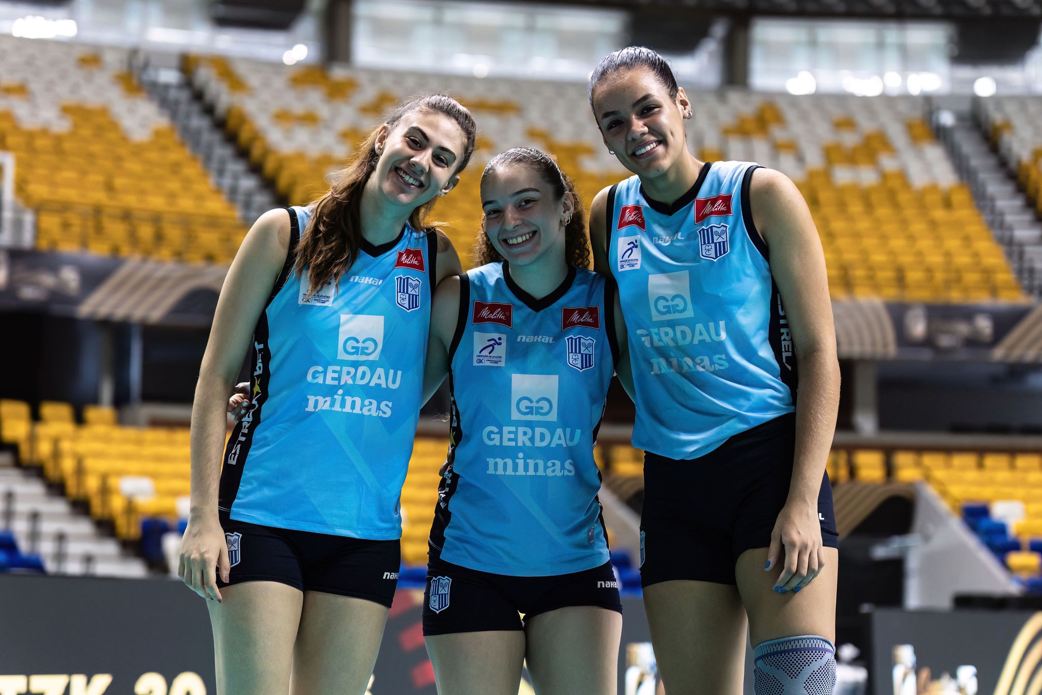 Gerdau Minas renova com três atletas da base (Victoria, Giovana e Larissa) para a próxima temporada