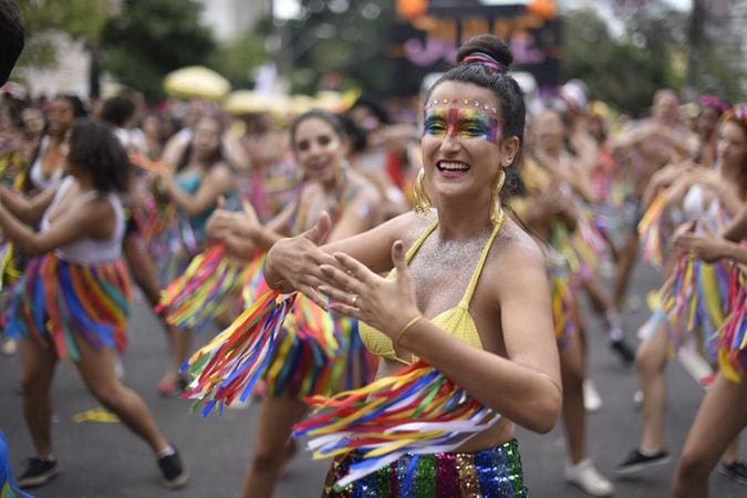 Apesar do período de festa, o Carnaval não é feriado nacional