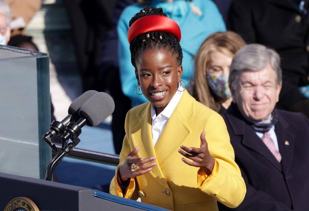 Saiba quem é Amanda Gorman, a poeta que declamou na posse de Biden