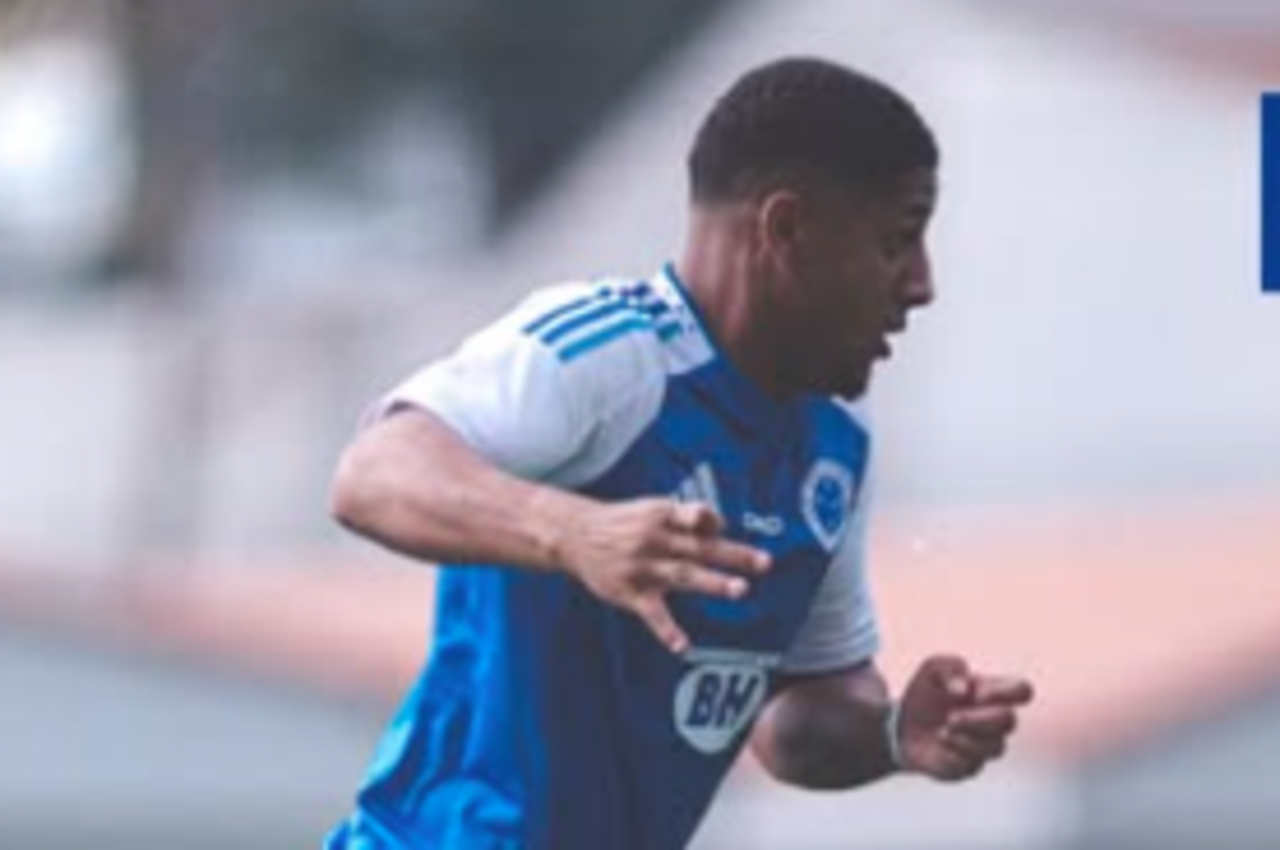 Em jogo realizado na manhã deste sábado (6), na Toca da Raposa 1, o Cruzeiro venceu o Athletic por 2 a 1, após ter saído atrás no marcador. 