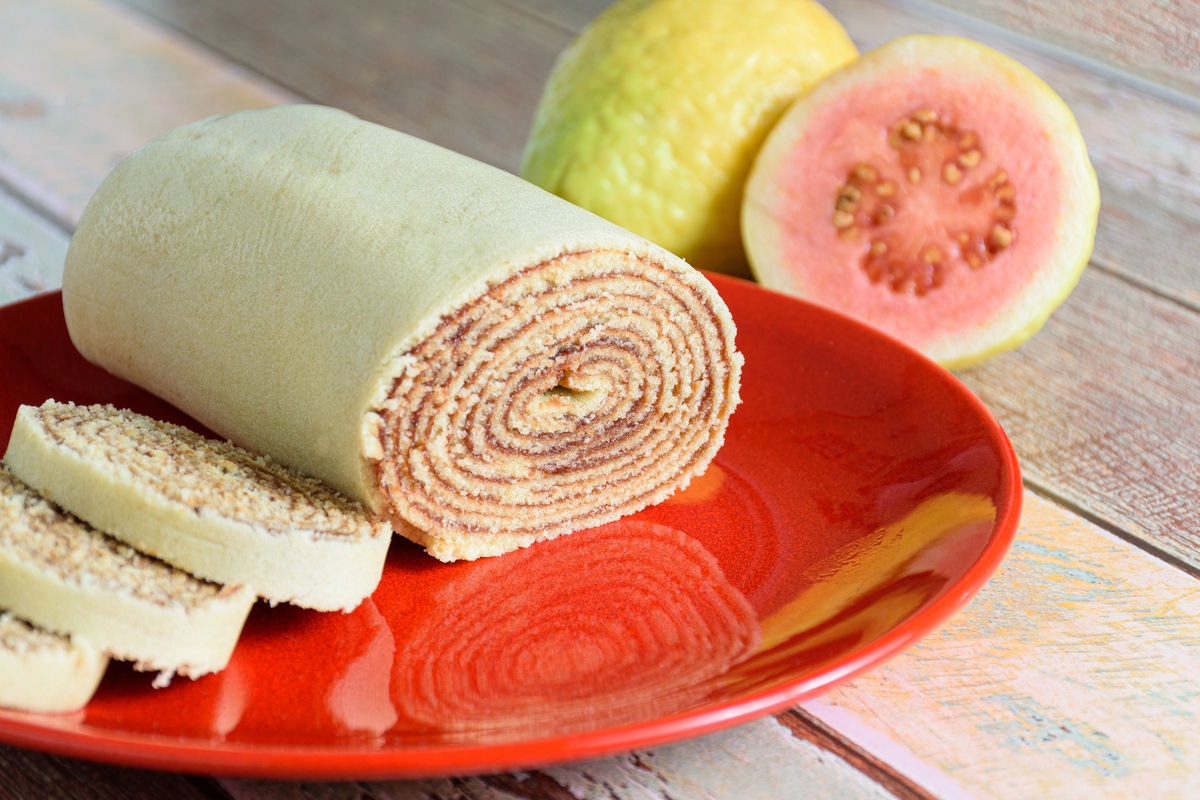 Bolo de rolo de goiabada