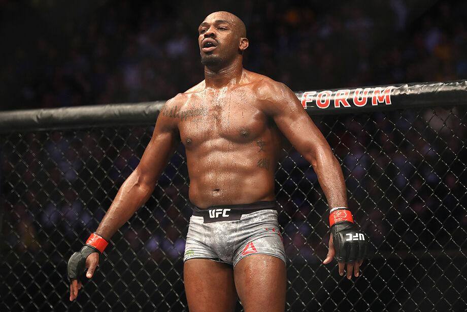 Jon Jones quer voltar a lutar