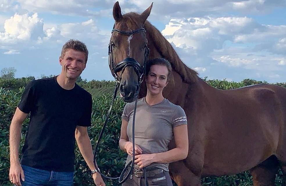 Muller, Lisa e o cavalo D'Avie, pivô da polêmica
