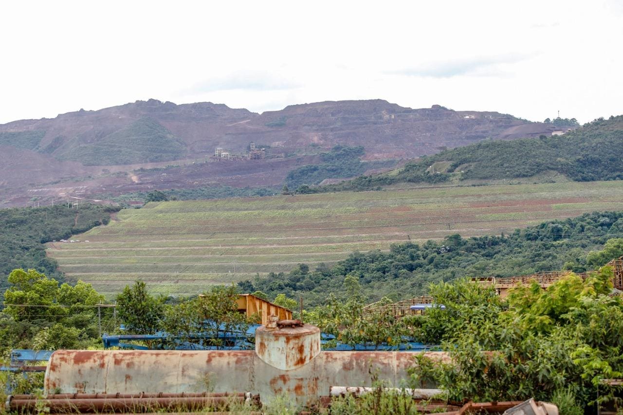 Barragem de Itatiaiuçu corre risco de romper