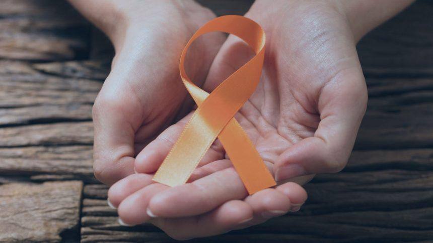 Abril Laranja tem mobilizações que visam os maus-tratos de animais e a prevenção de amputações