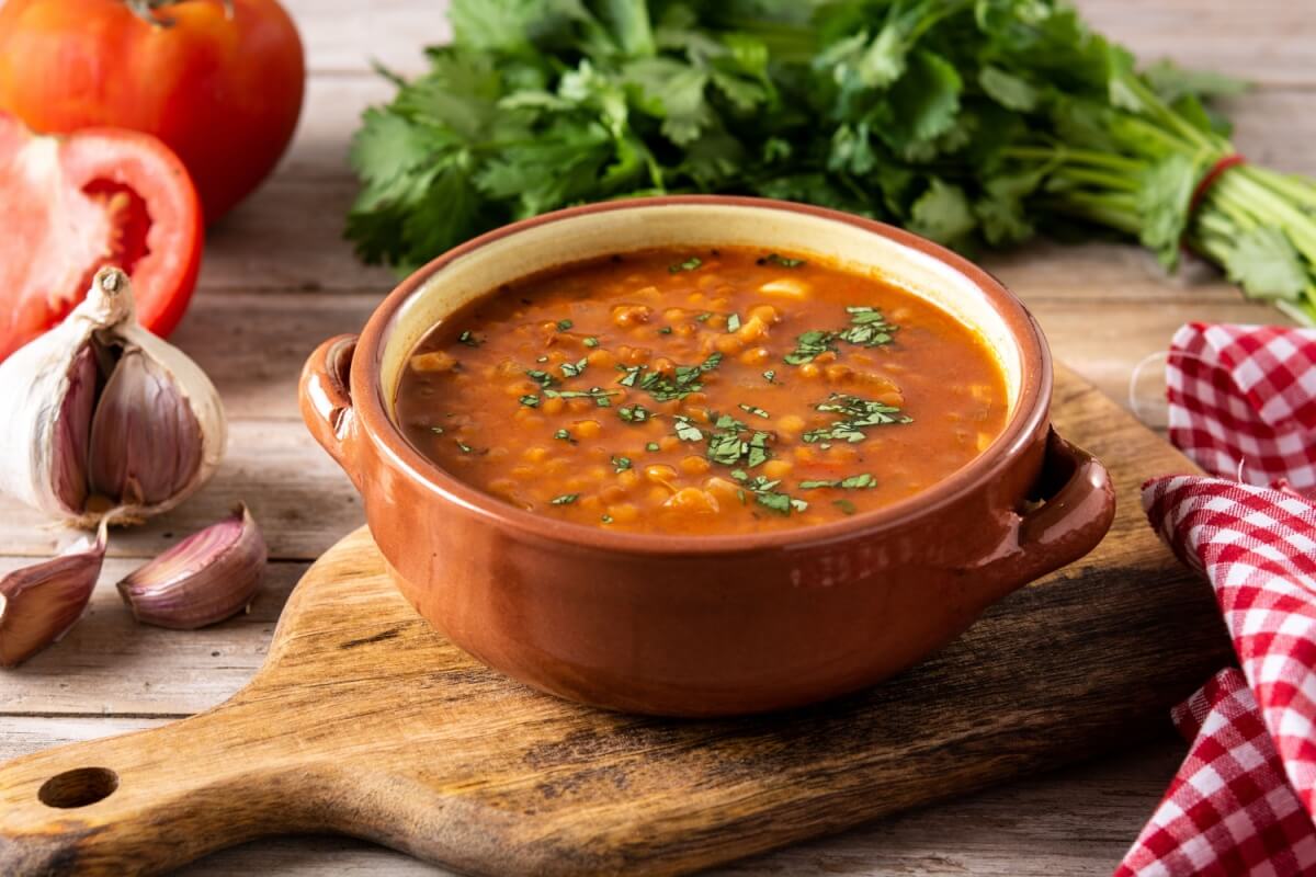 Sopa de lentilha vermelha