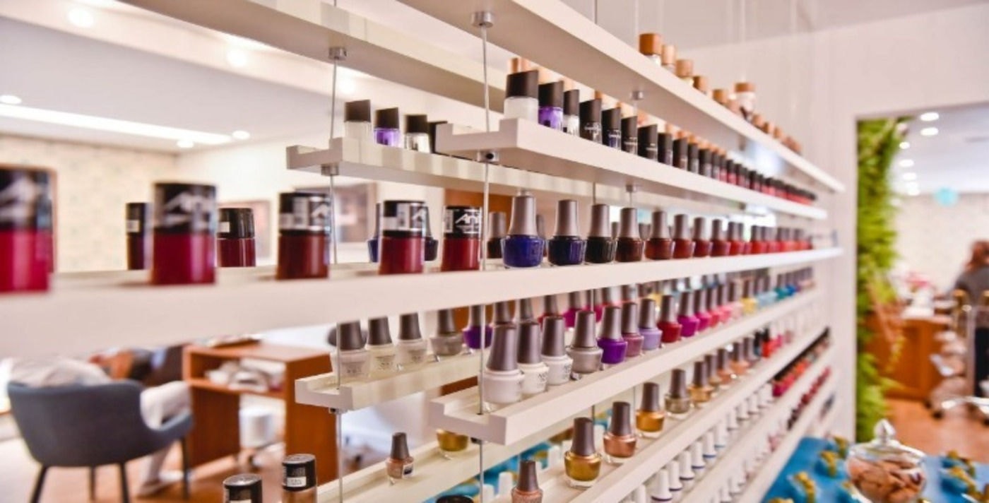 Novo perfil das esmalterias brasileiras: foco exclusivo em unhas, atendimento padronizado e experiência personalizada