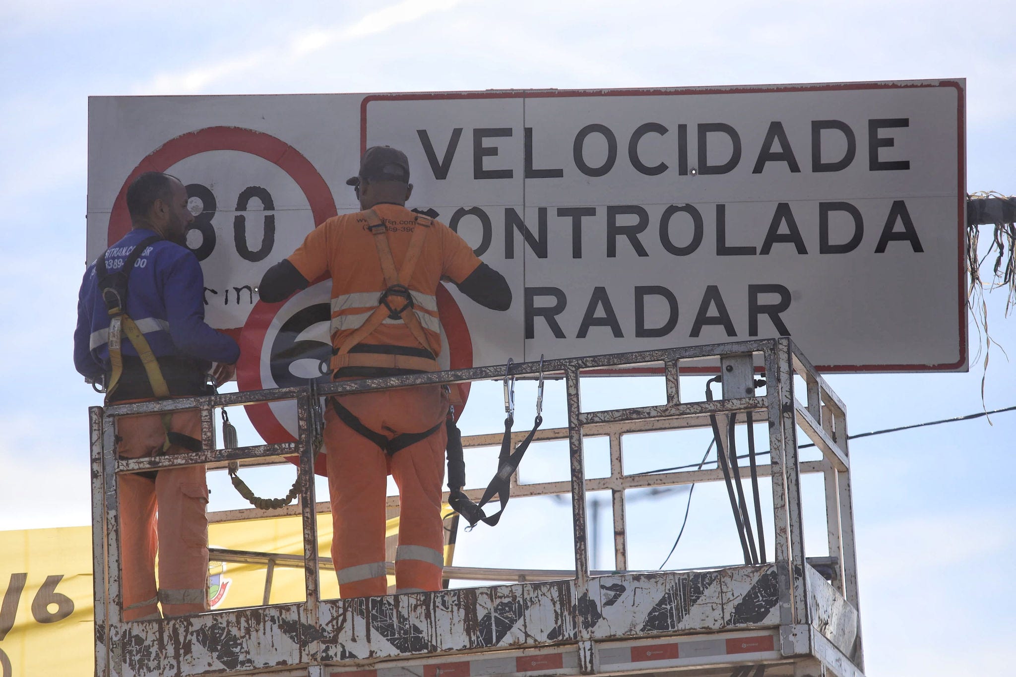PBH altera placas de velocidade na Via Expressa