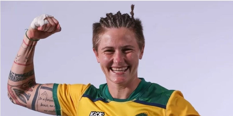 Raquel Kochhann tratou câncer e voltou a jogar pela seleção brasileira de rúgbi