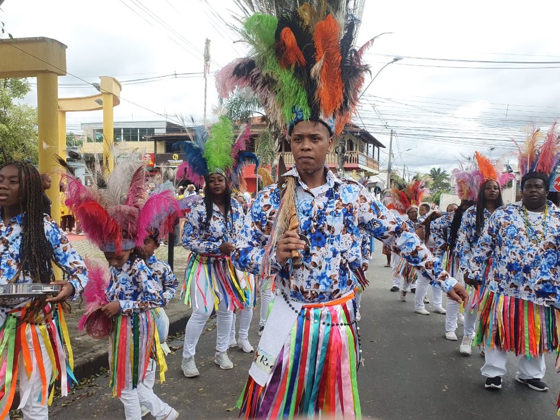 Comunidade se une para a celebração