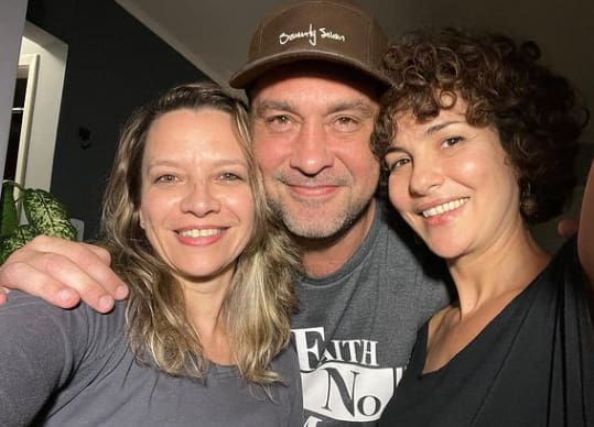 Vanessa, Juninho Bill e Amanda Acosta do Trem da Alegria se reencontraram