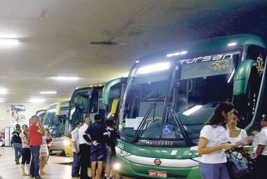 Mercado Cerca de 13 mil ônibus fazem mais de 2000 ligações entre cidades de Estados diferentes