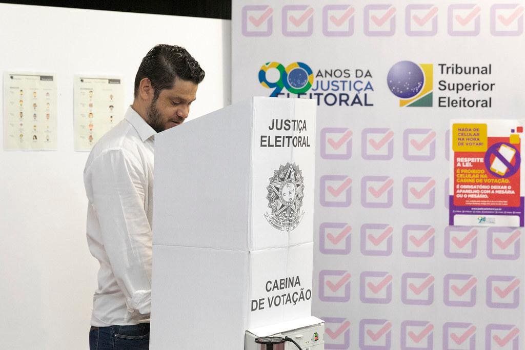 Simulação do projeto-piloto com biometria no Teste de Integridade das Urnas Eletrônicas nas Eleições 2022