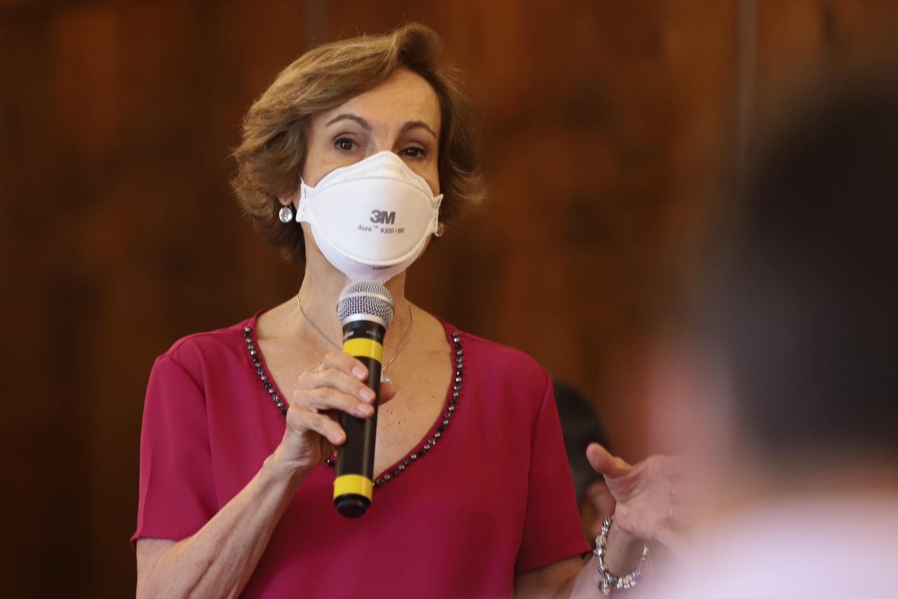Secretária Ângela Dalbenjpeg