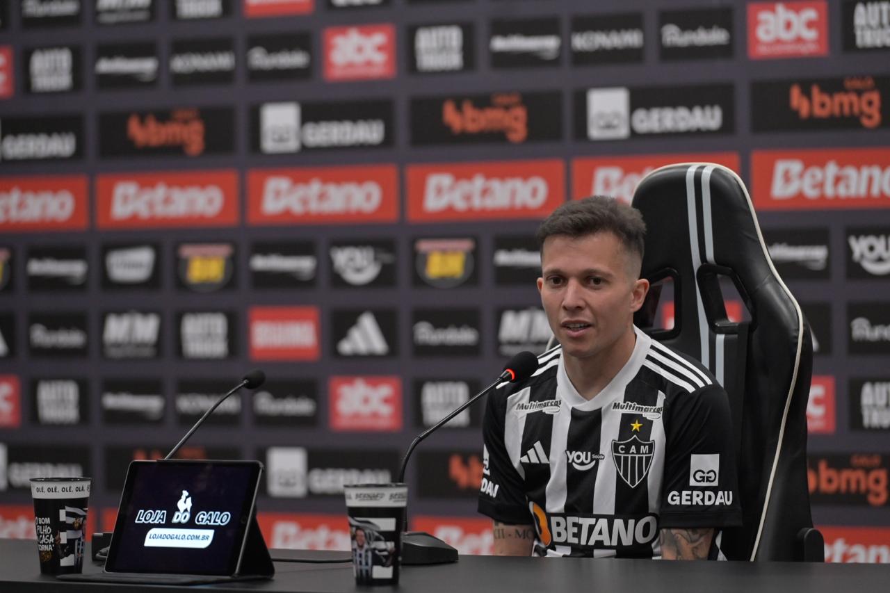 Bernard é apresentado no Atlético, na Arena MRV 
