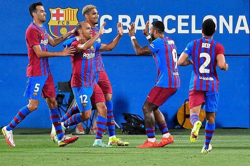 Barcelona venceu o Juventus em amistoso neste domingo (8)