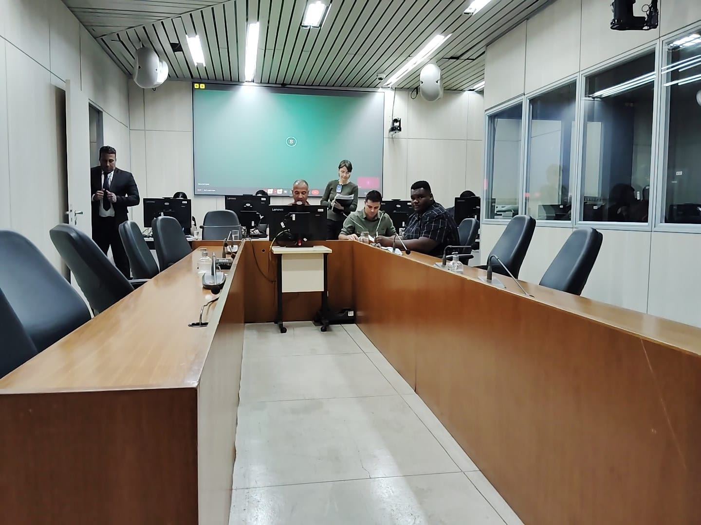 A comissão de Administração e Segurança Pública durante sessão nesta quarta-feira (2 de julho)