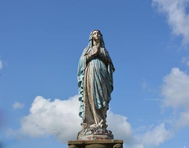 Virgem Maria