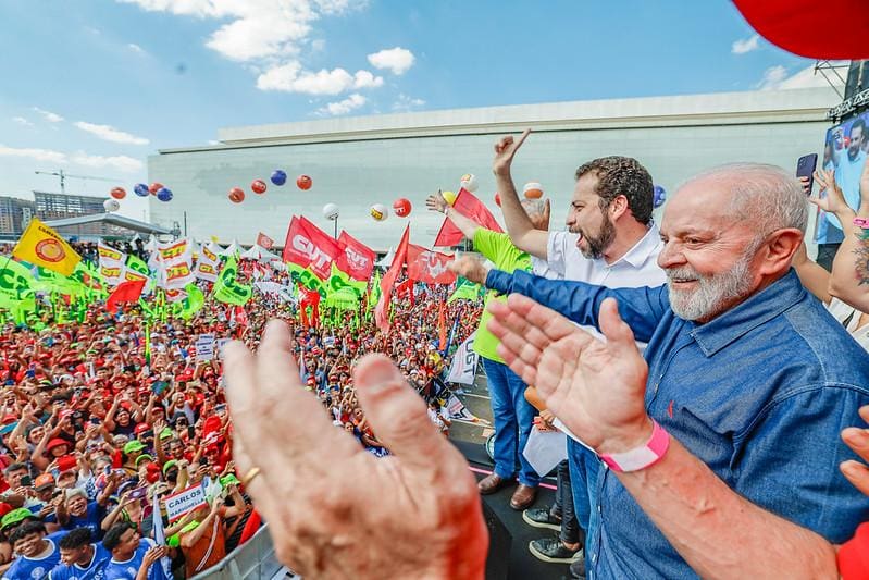 O presidente Lula durante ato em comemoração do 1º de Maio, Dia do Trabalhador, na Neo Química Arena, São Paulo