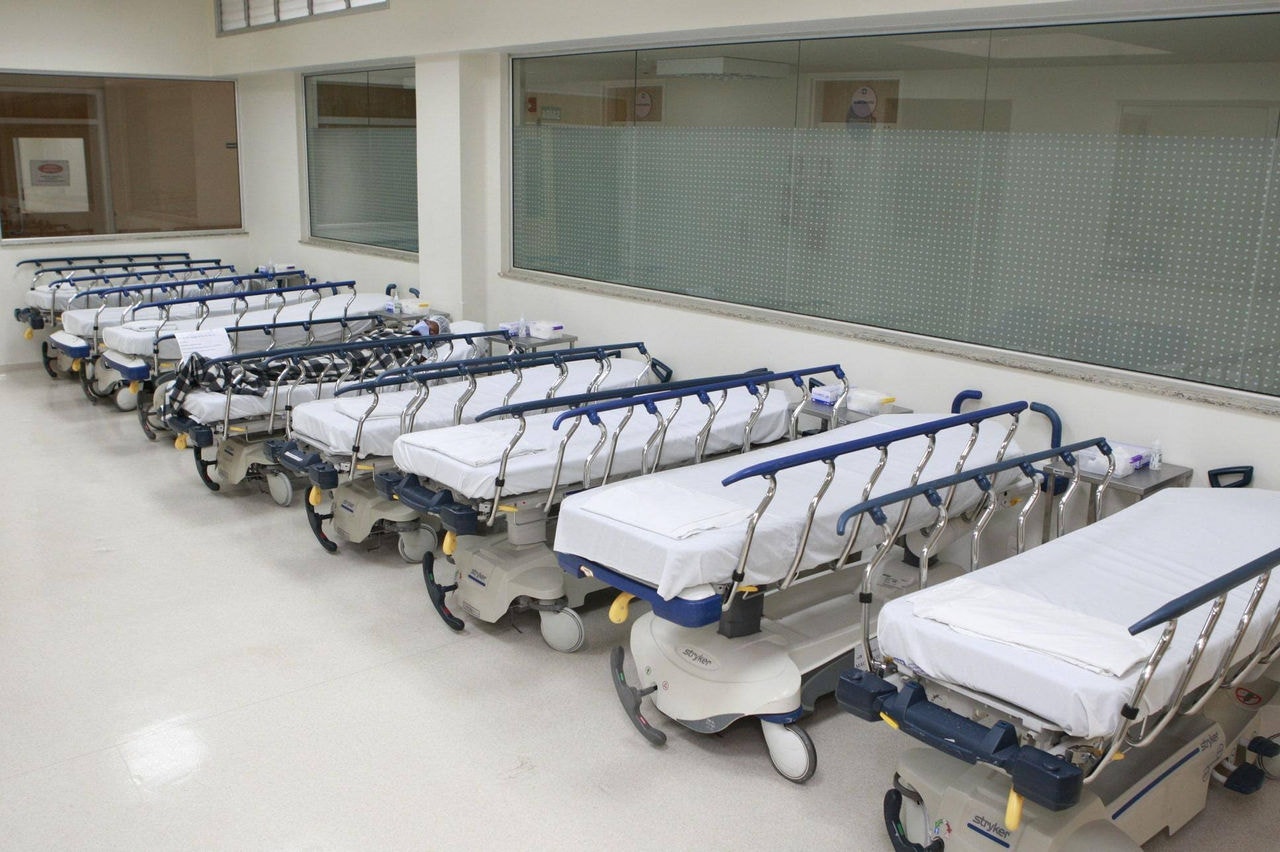 Em Uberlândia, primeiros 15 leitos do hospital de campanha começam a funcionar