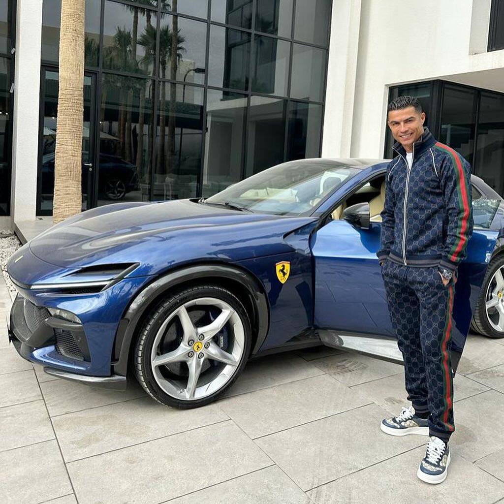 Cristiano Ronaldo compartilhou nesta semana a mais nova aquisição de sua super garagem