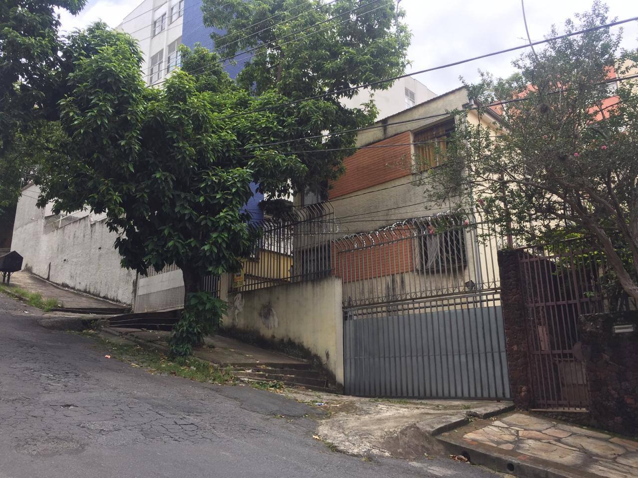 Casa onde homem ficou preso