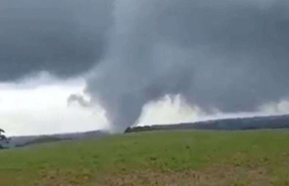 Defesa Civil explica se foi ou não um tornado ocorrido no Rio Grande do Sul 