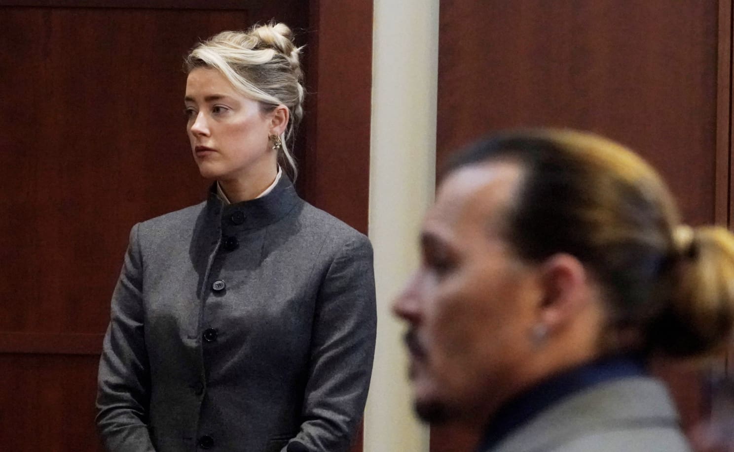 A atriz Amber Heard e o ator Johnny Depp