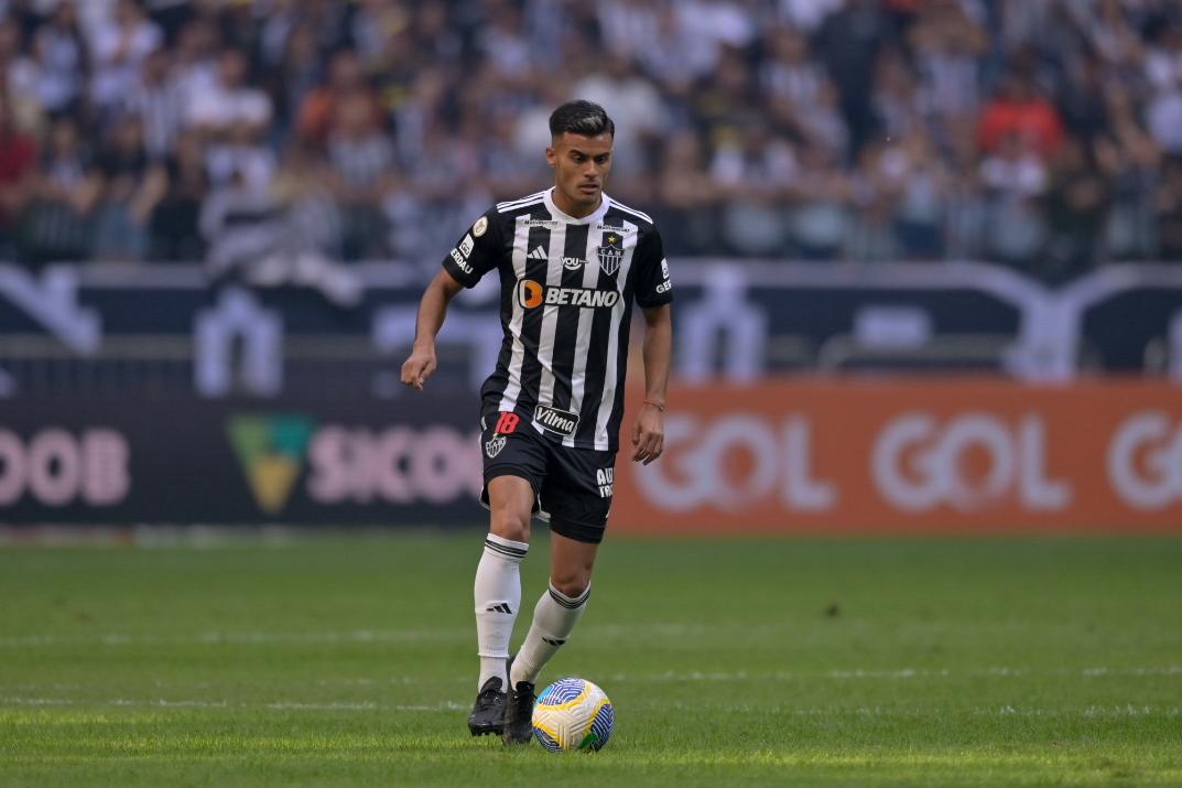 Imprensa argentina coloca Fausto Vera, do Atlético, no radar do River Plate