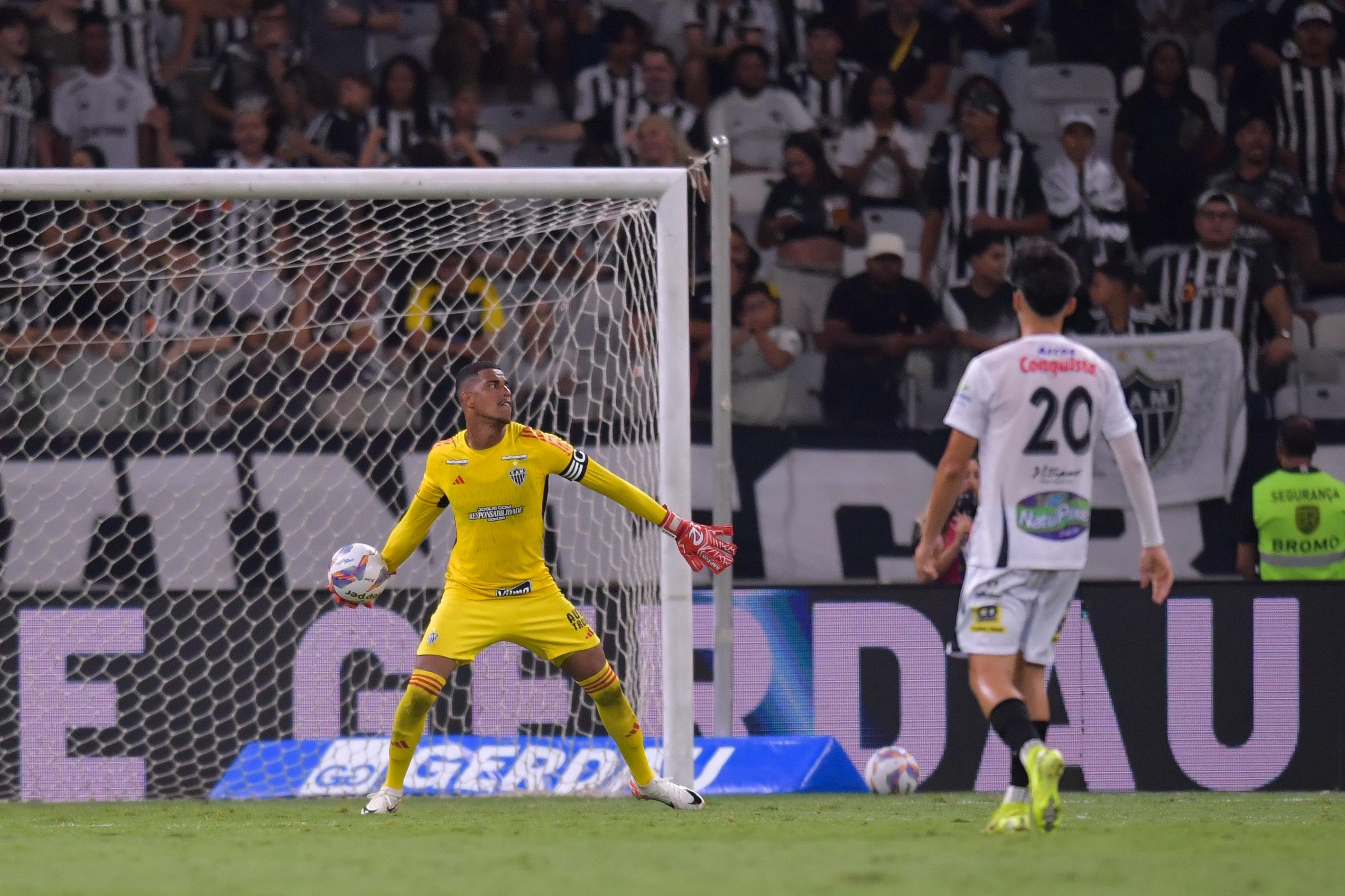 Relembre como foram os últimos jogos de Gabriel Delfim como titular do Atlético