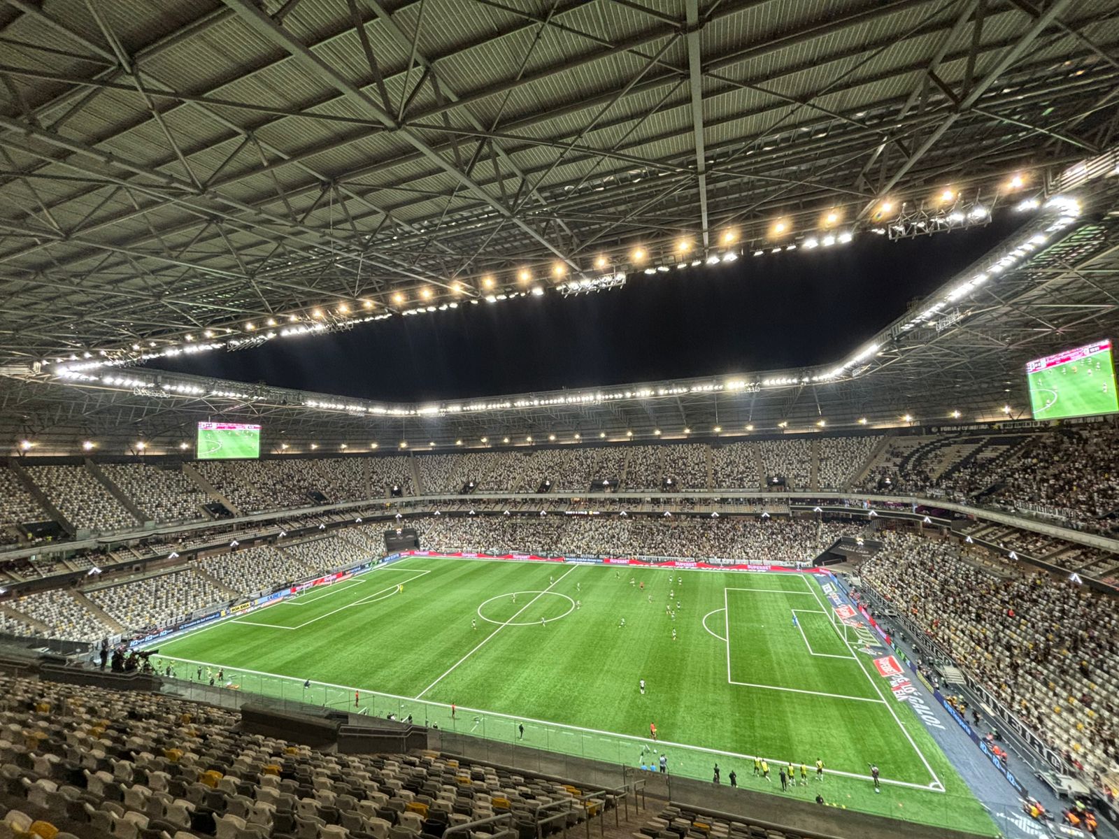 Atlético registra pior público da história da Arena MRV em partida contra o Palmeiras