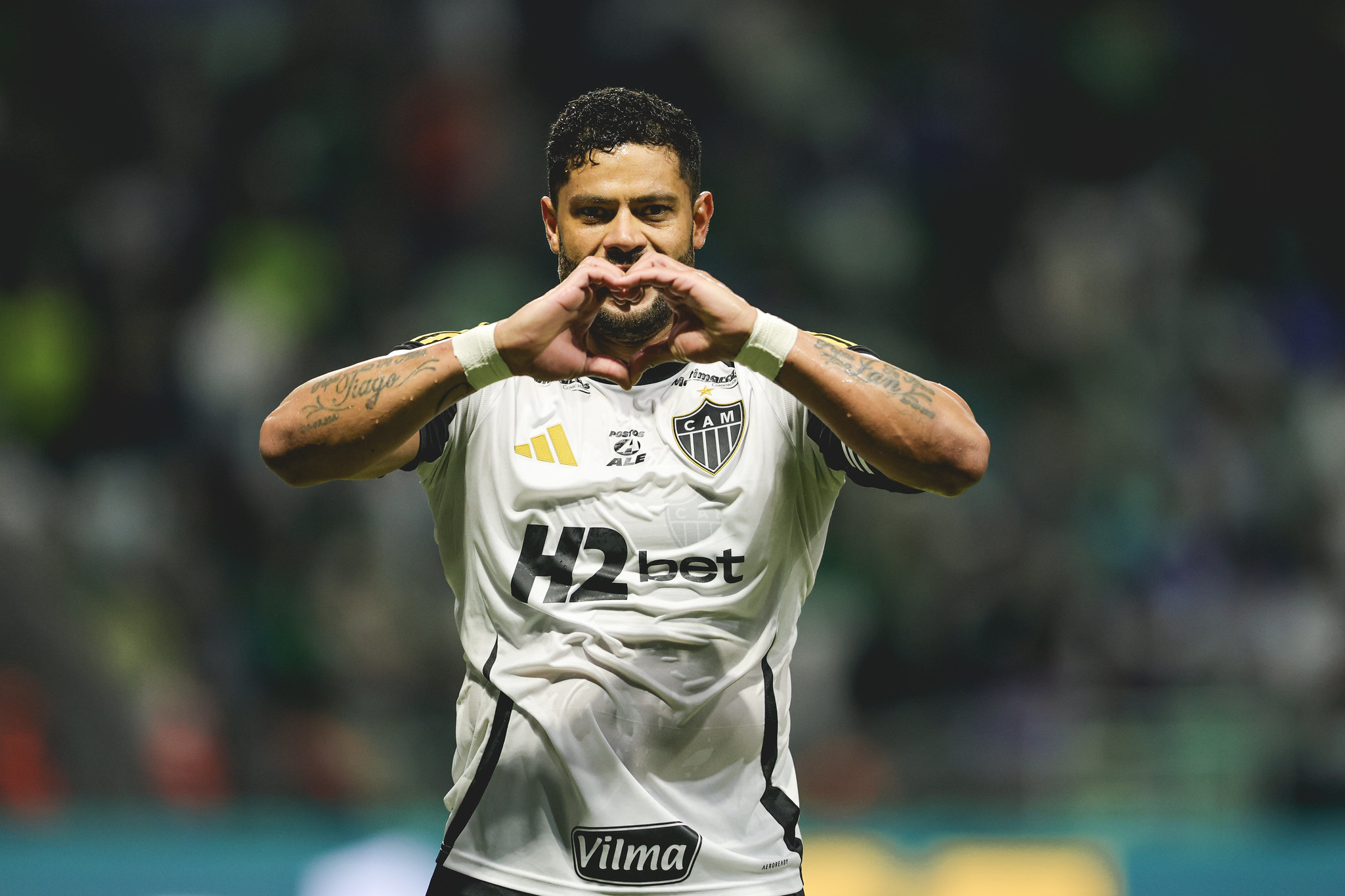 Ainda debilitado, Atlético busca surpreender o Flamengo e se reabilitar no Brasileiro
