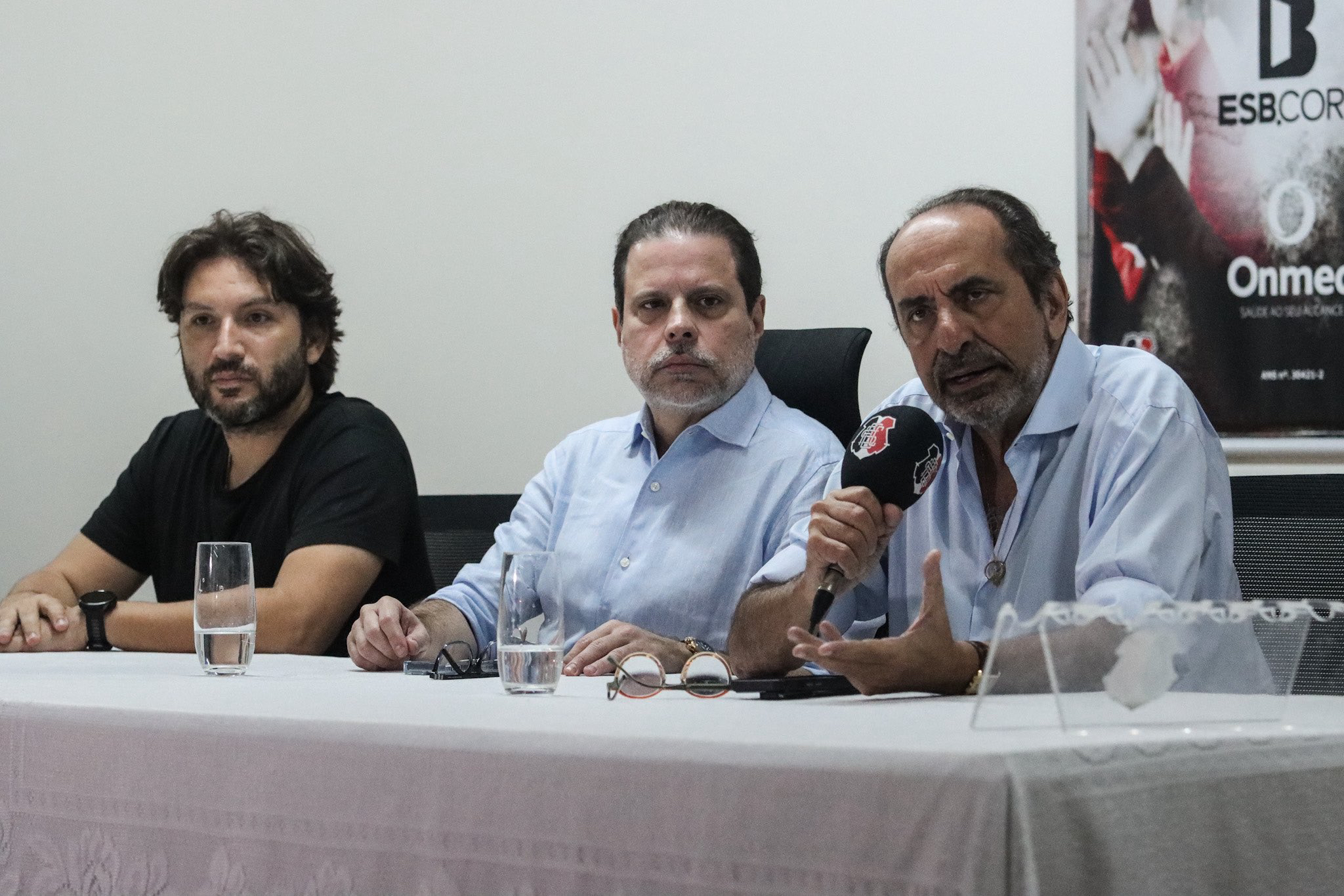 Kalil agradece convite para assistir a jogo do Santa Cruz: ‘No meu estádio, nunca fui’