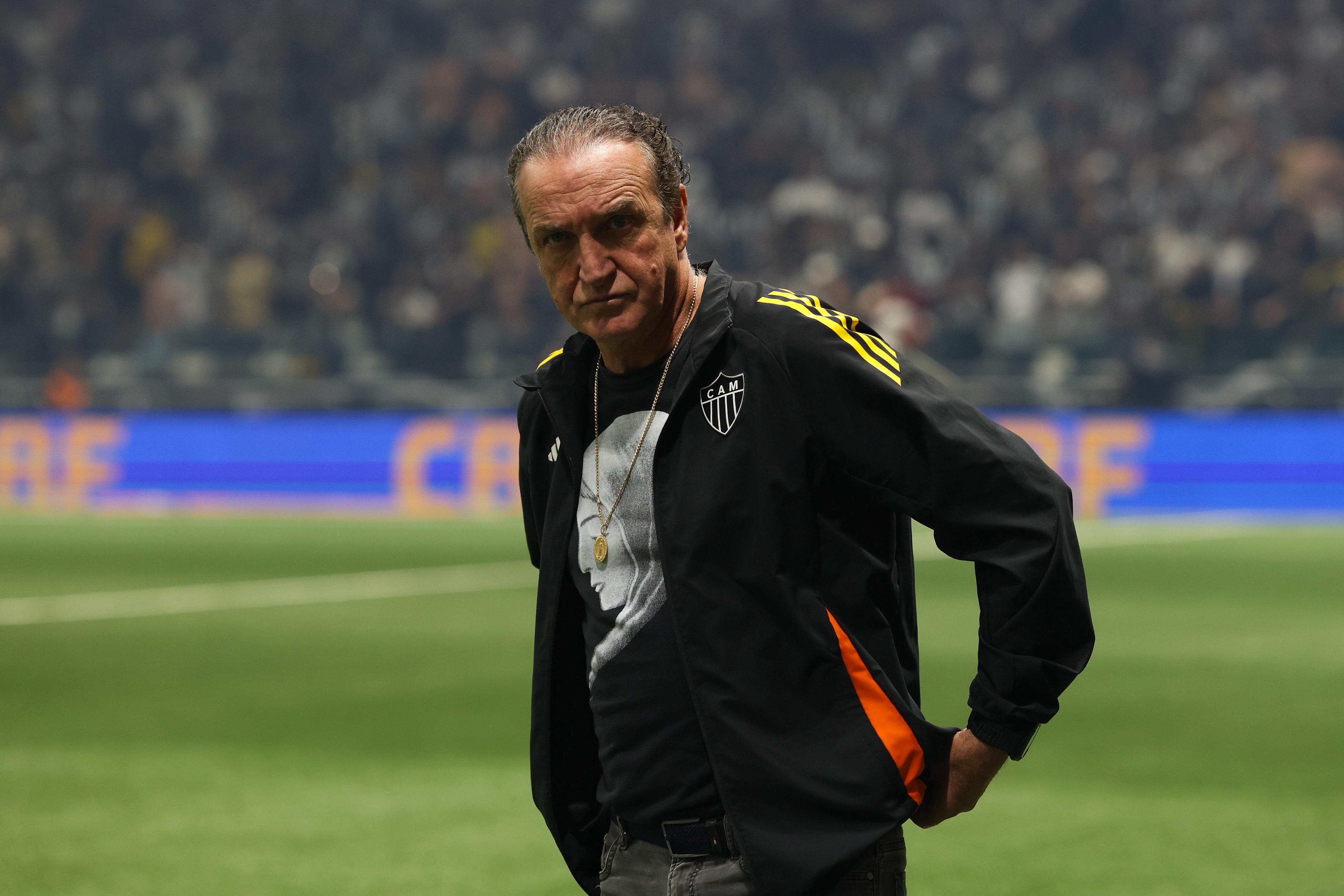 Cuca no Atlético: tudo o que sabemos sobre o pós-clássico do treinador e situação no clube