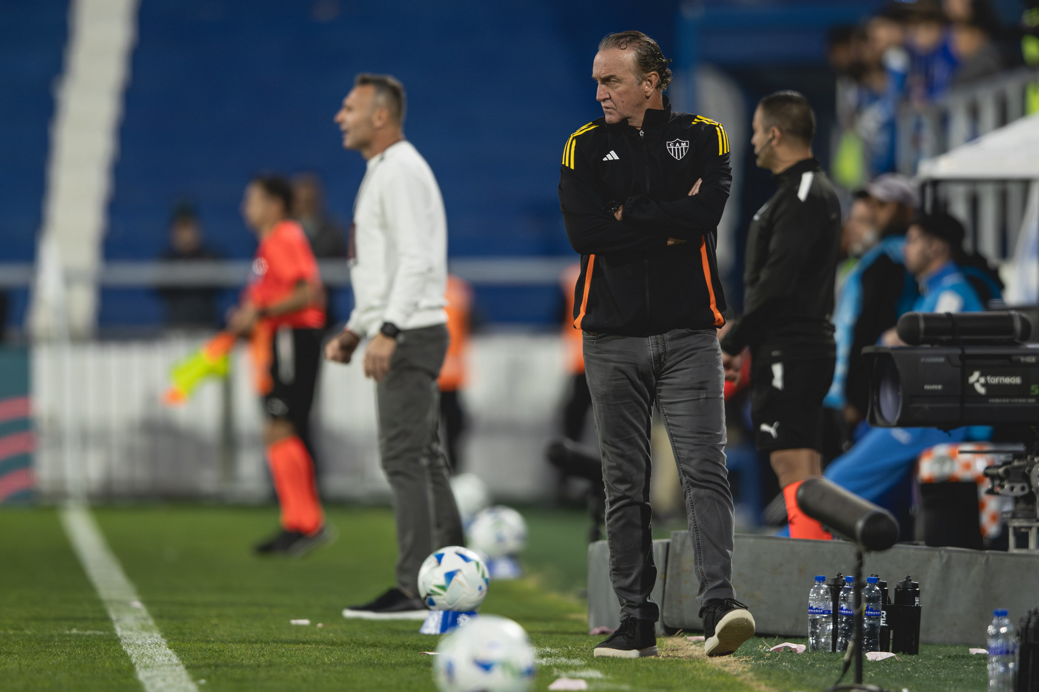 Cuca vê tempos distintos do Atlético e celebra classificação: 'Soubemos competir'